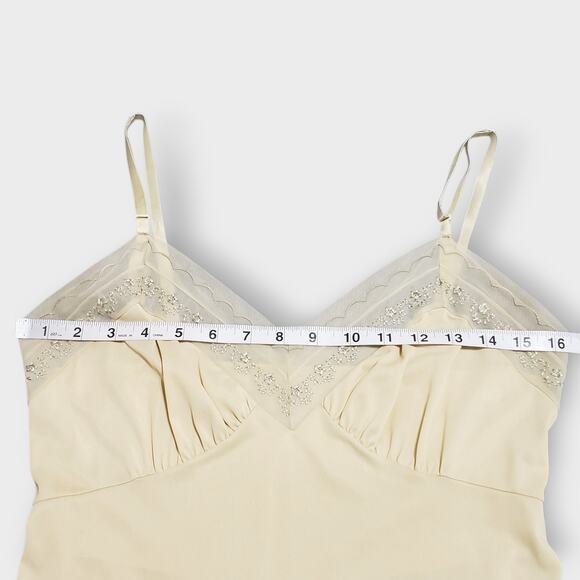Vtg Vassarette Hollywood Mesh Embroidered Slip Sz 34A Neutral Nude Rockability - Picture 10 of 14